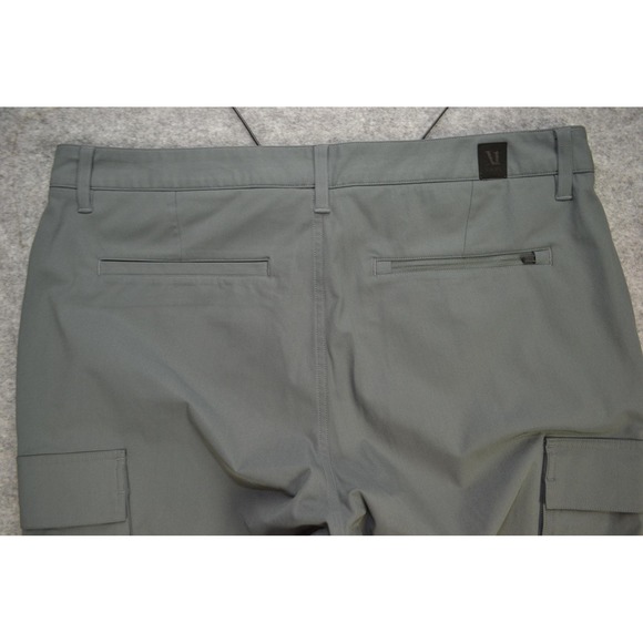Vuori Pants Mens 36 Performance Cargo Jogger Athletic Outdoor Pockets - Picture 10 of 16